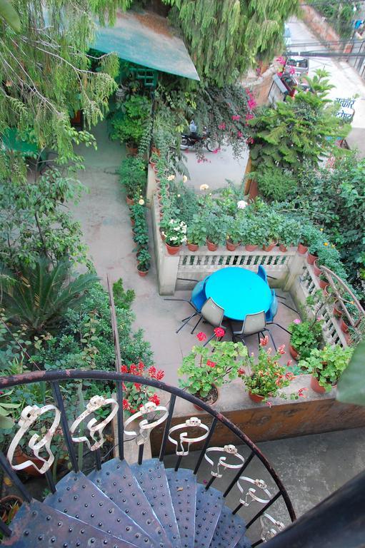 Souvenir Guest House Catmandu Exterior foto